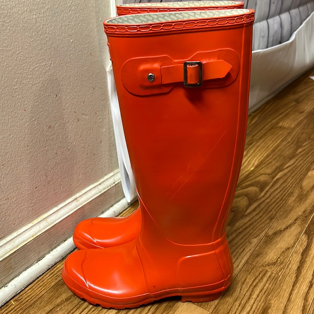 Hunter Orange Rain Boots Size 6M